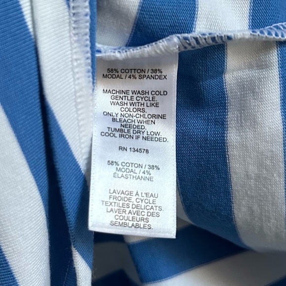 NWT Vineyard Vines Tee 2k002420-7888 size M - Picture 3 of 4